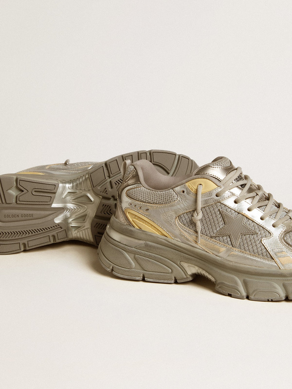 Women's Lightstar in metallic leather and silver mesh with gray star| Golden Goose