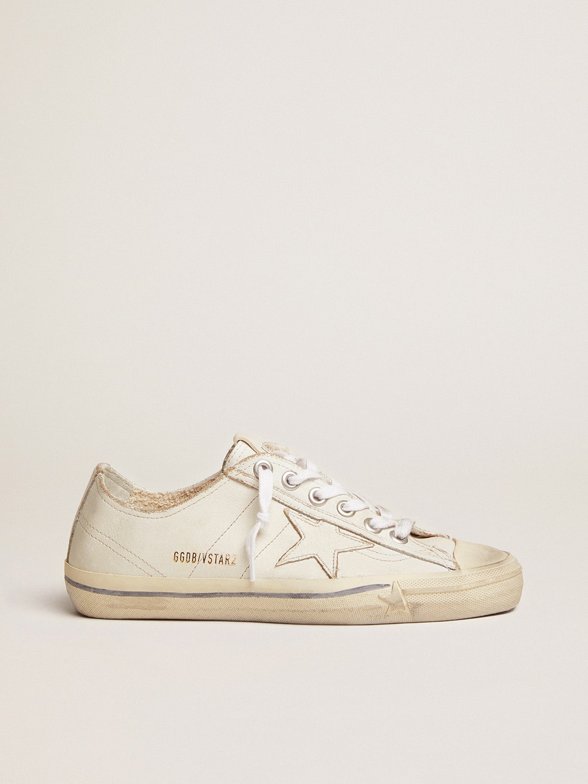 Women's V-Star in vintage effect leather| Golden Goose
