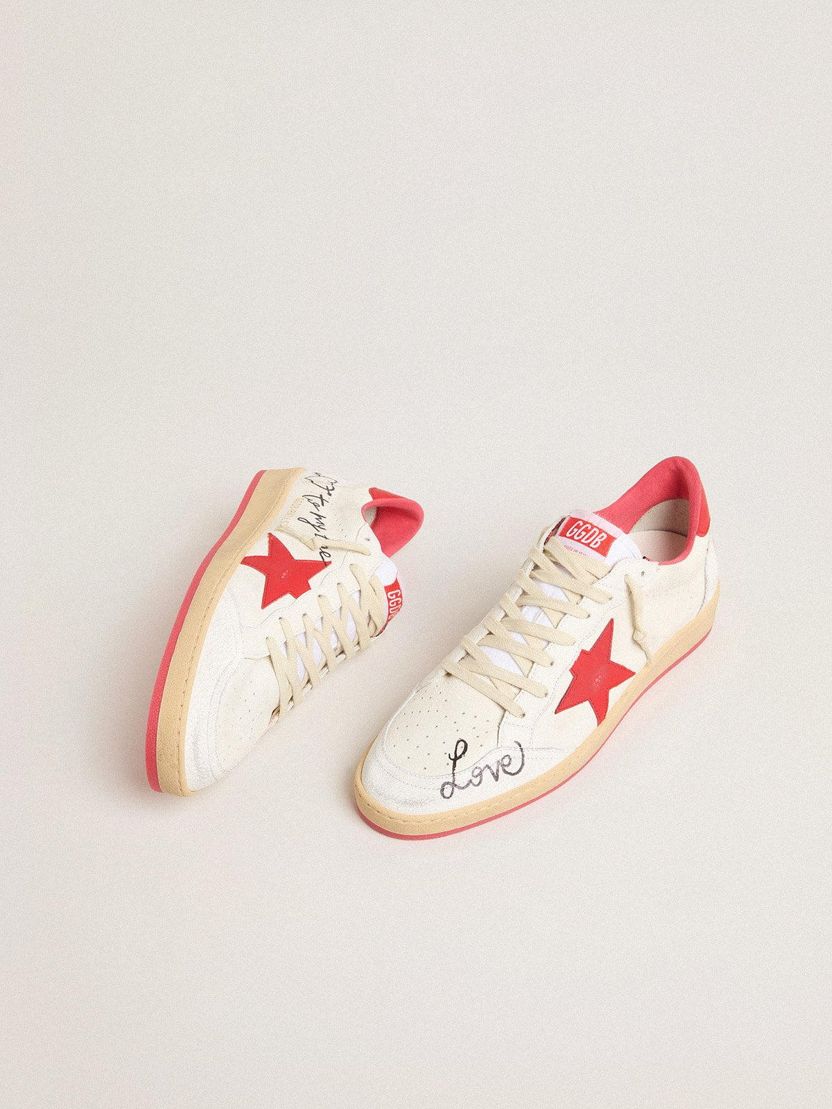 Men's Ball Star  Wishes in white leather with a red star and heel tab| Golden Goose
