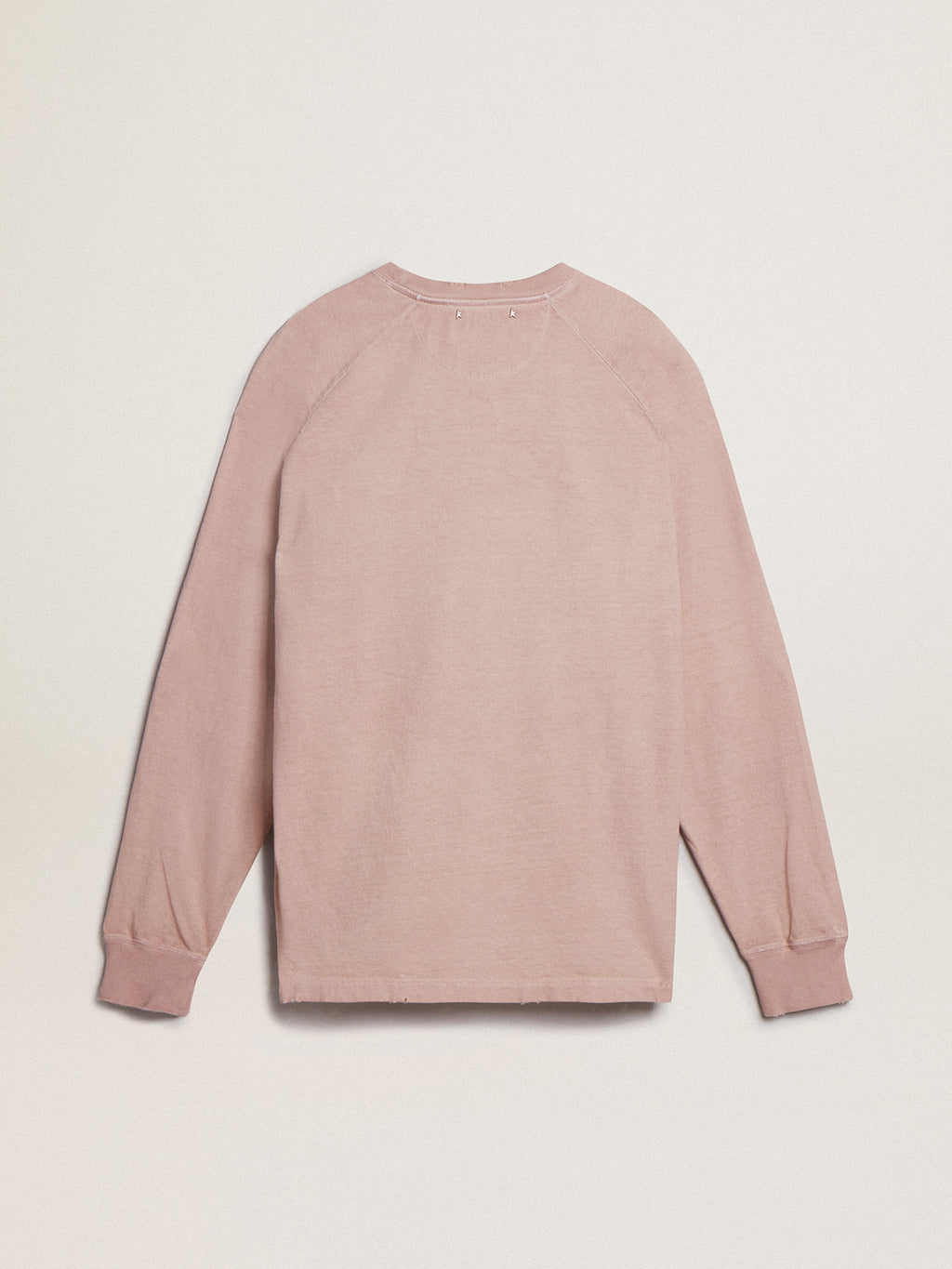 Powder-pink T-shirt with white lettering on the front| Golden Goose