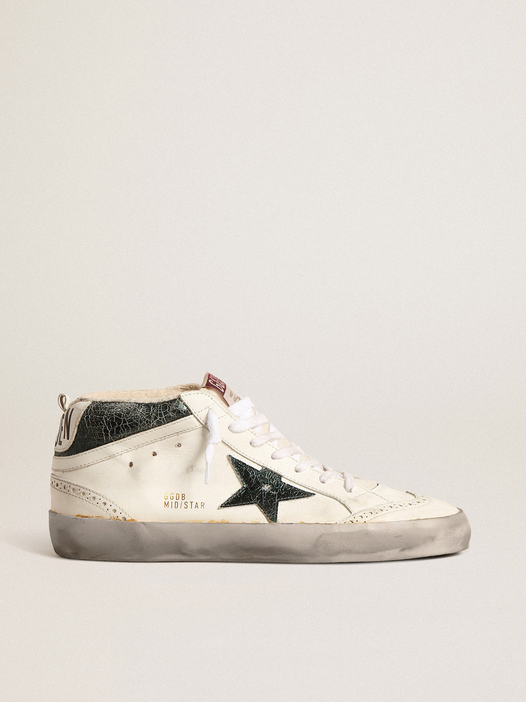 Mid Star with green metallic leather star and white flash| Golden Goose