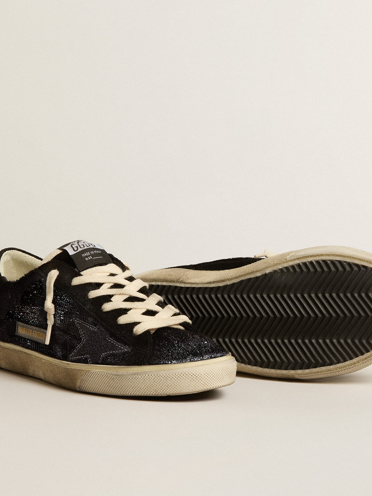 Men's Super-Star in black velvet and suede with black suede star| Golden Goose