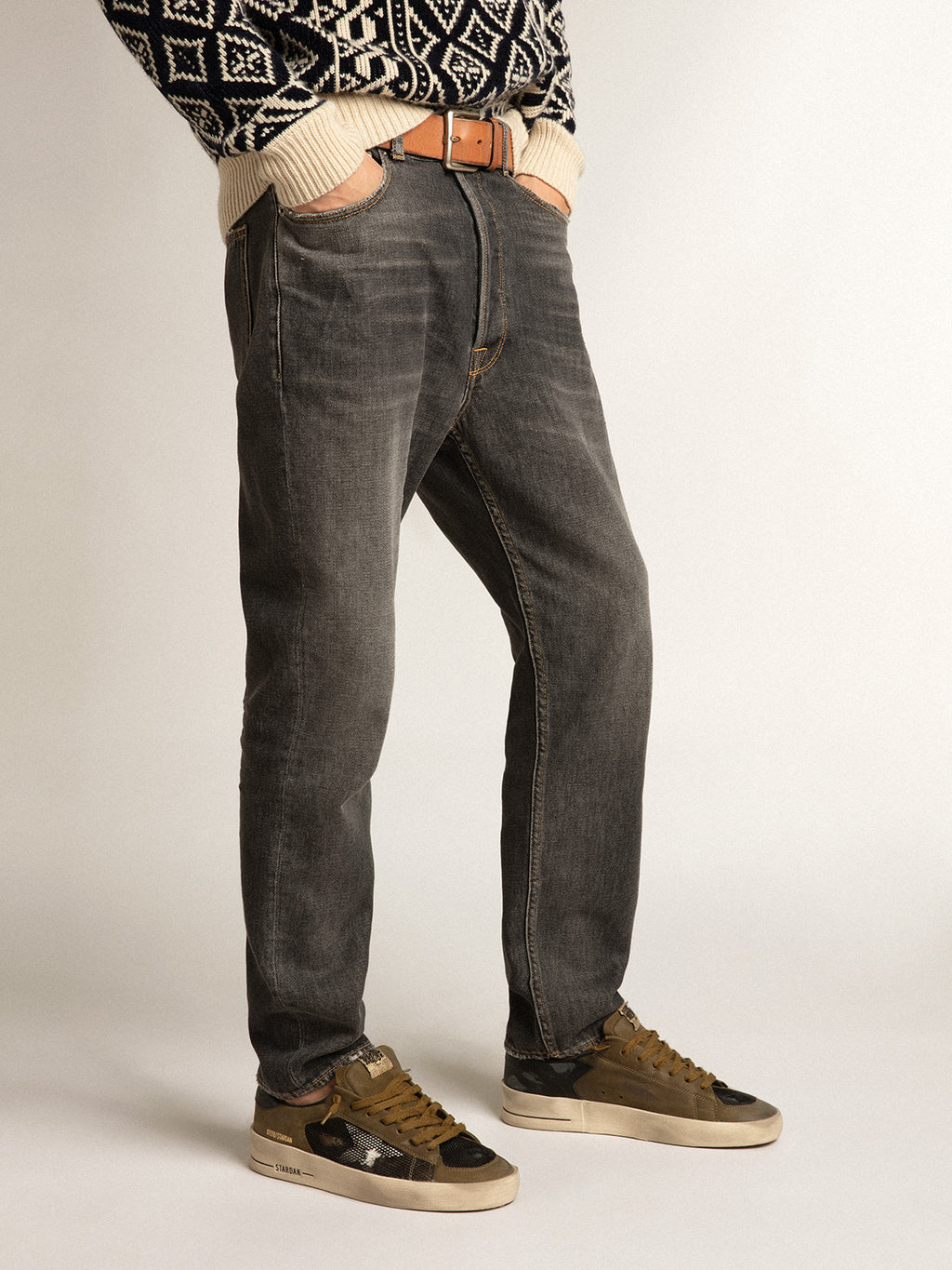 Black mid-wash slim-fit jeans| Golden Goose
