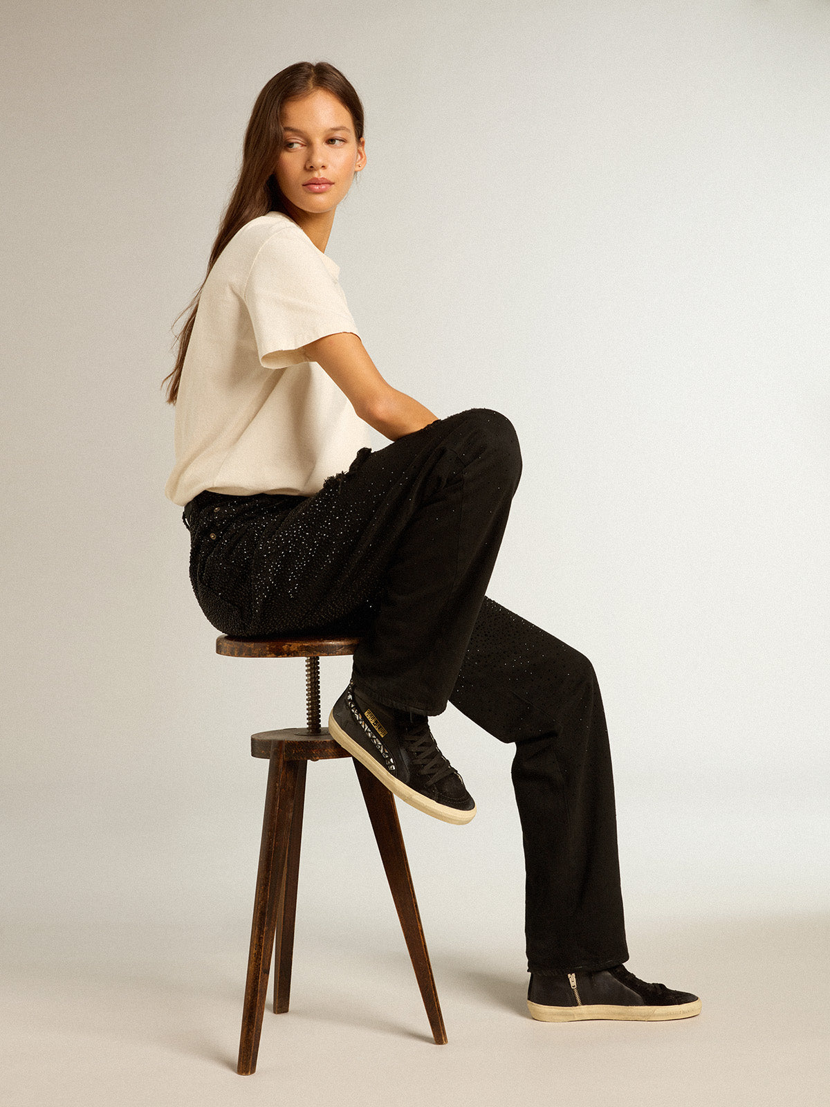 Slide in leather with black star and crystal flash| Golden Goose