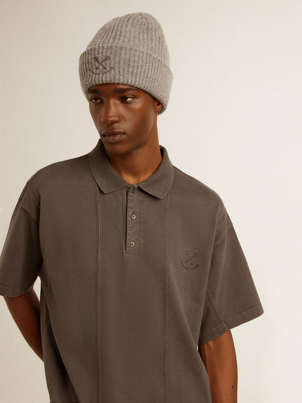 Men's cotton polo shirt in anthracite gray with embroidery| Golden Goose