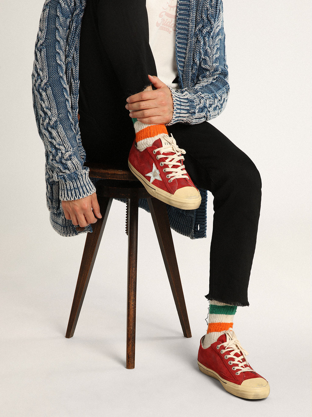 Men's V-Star LTD in dark red suede with silver star and heel tab| Golden Goose
