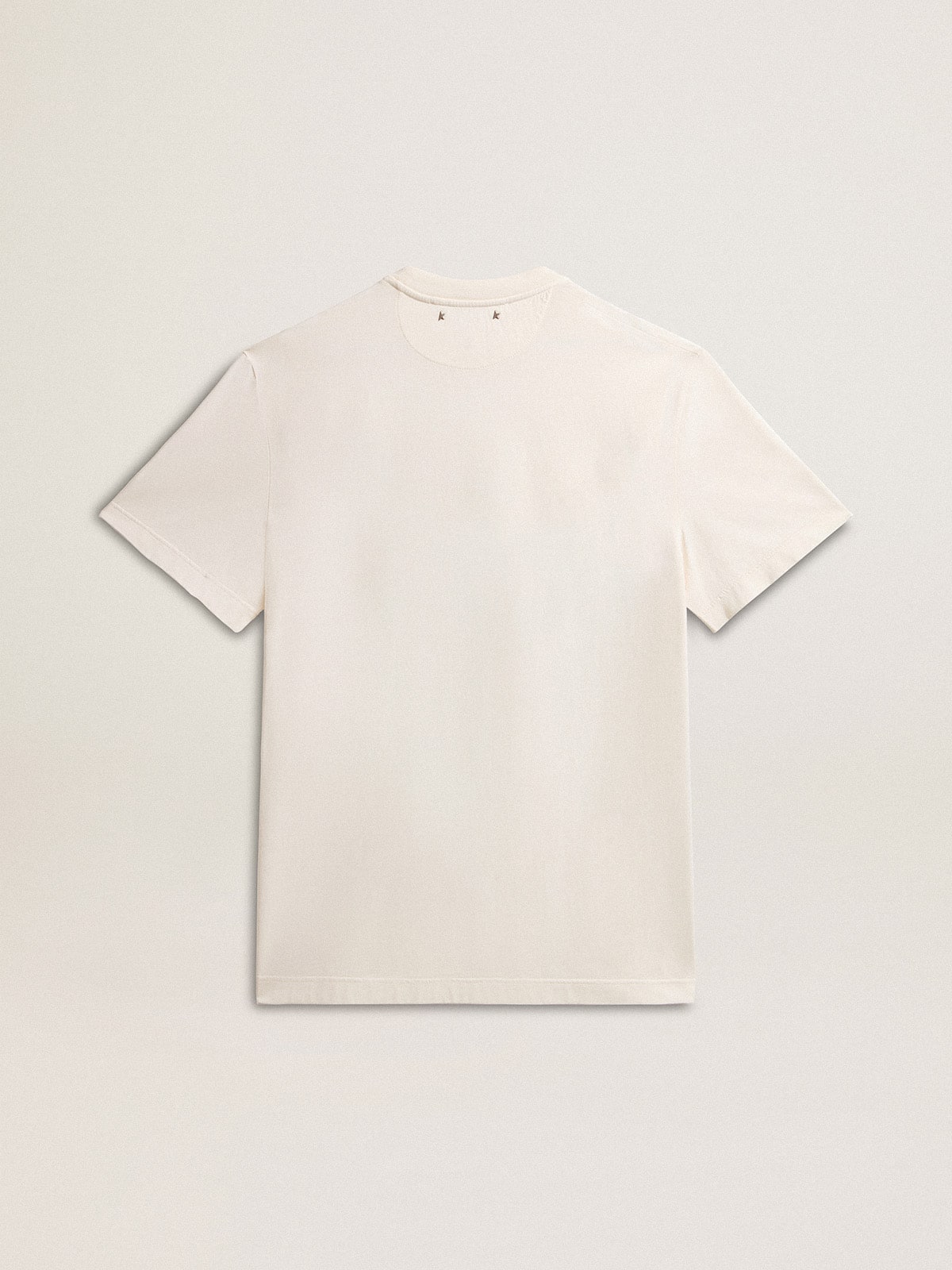 Men's cotton T-shirt in aged white with print on the heart