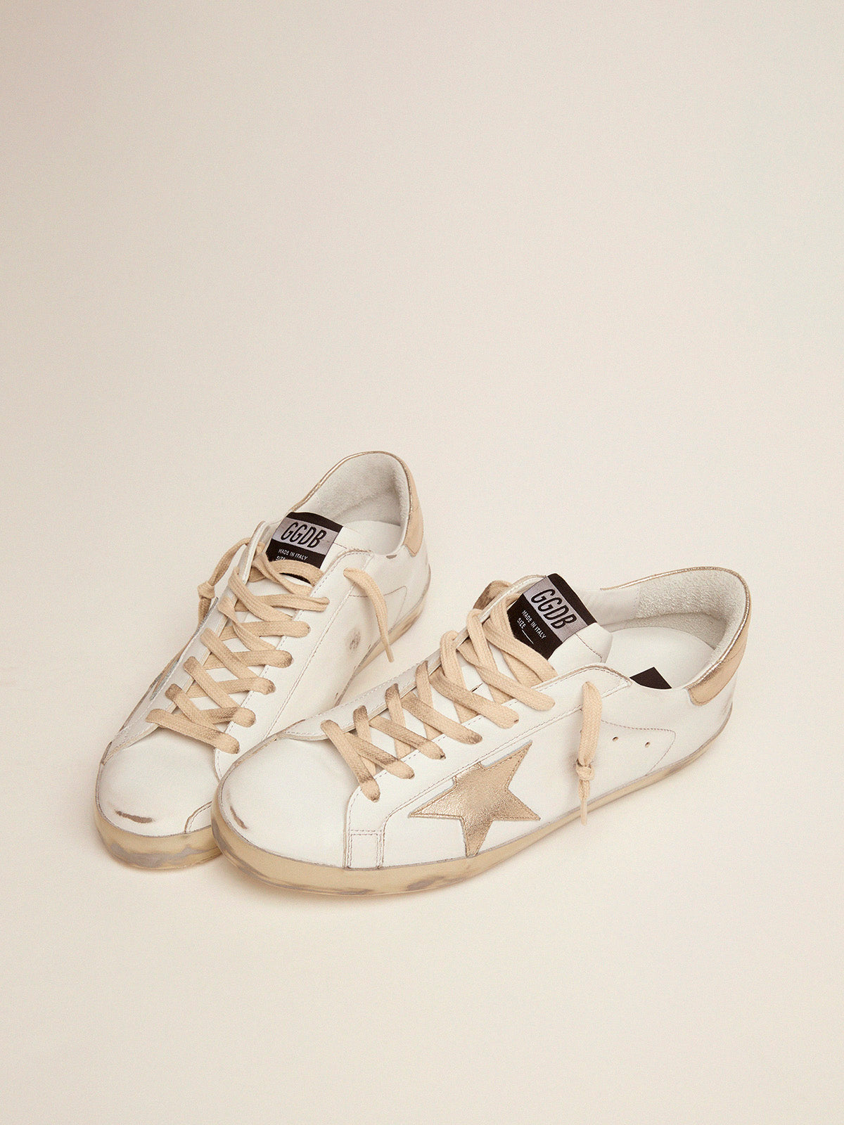Men's Super-Star with gold sparkle foxing and lettering| Golden Goose