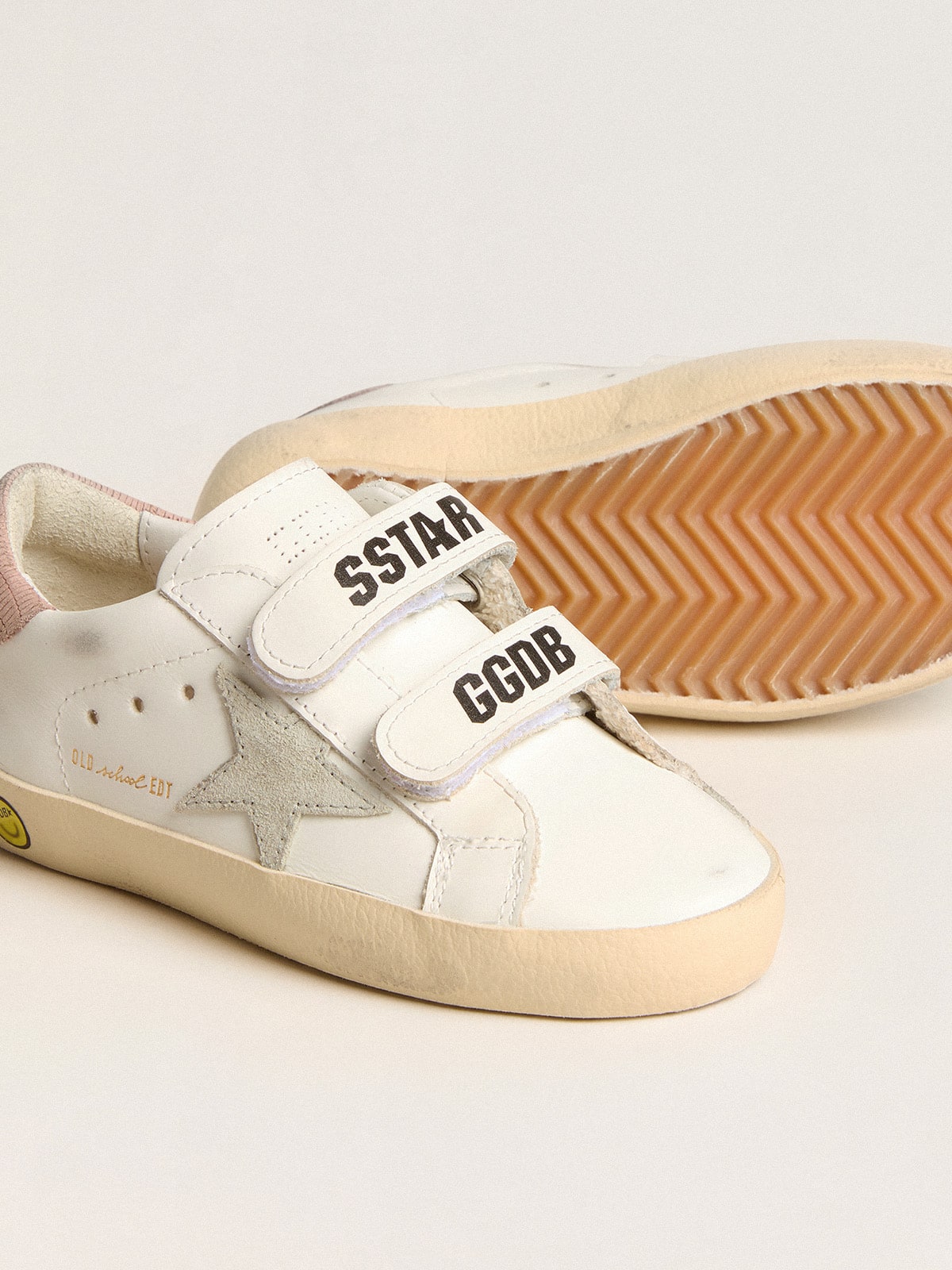 Young Old School in leather with gray suede star and old rose heel tab| Golden Goose