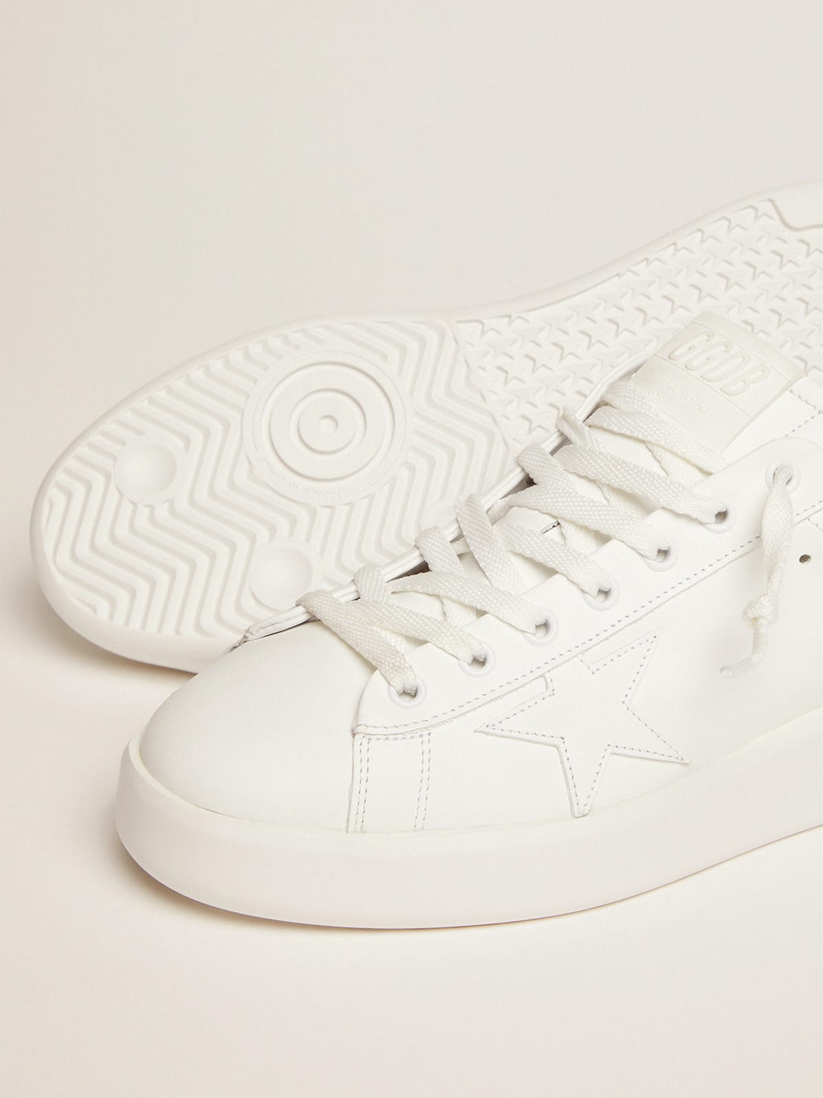 Women's Purestar with black heel tab| Golden Goose