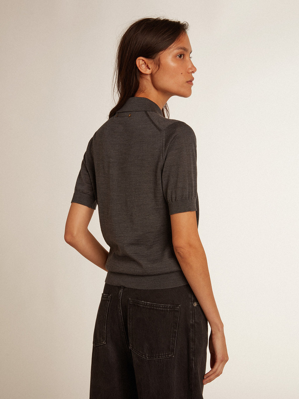 Women's polo shirt in anthracite merino wool| Golden Goose