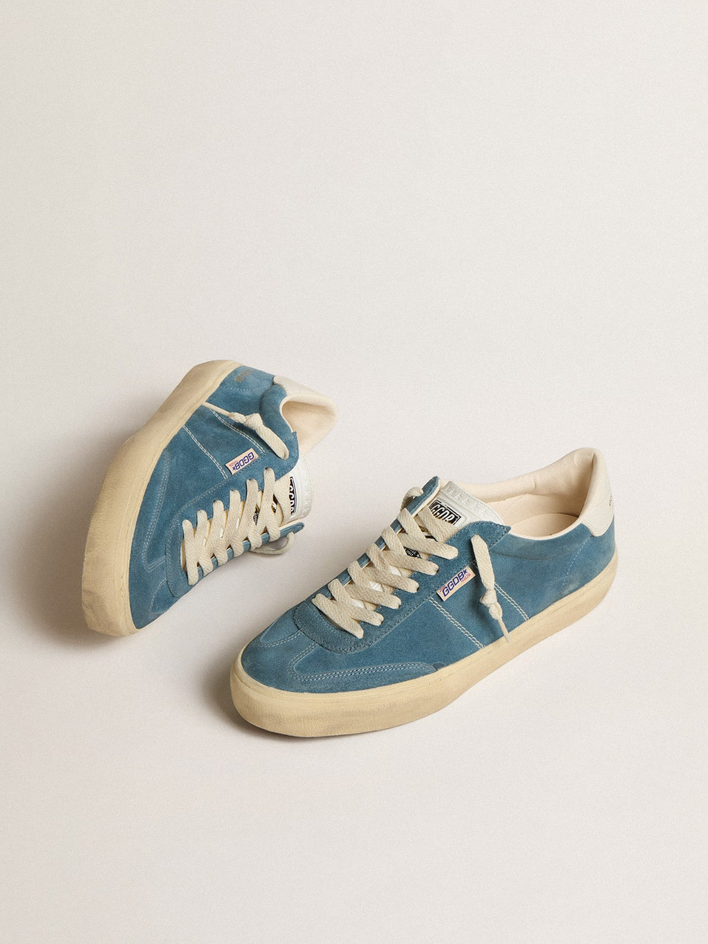 Men's Soul Star in bright blue suede| Golden Goose