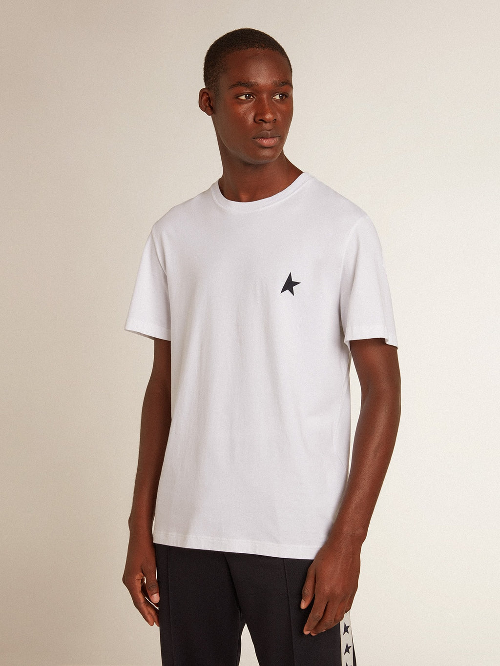 Men's white T-shirt with dark blue star on the front| Golden Goose