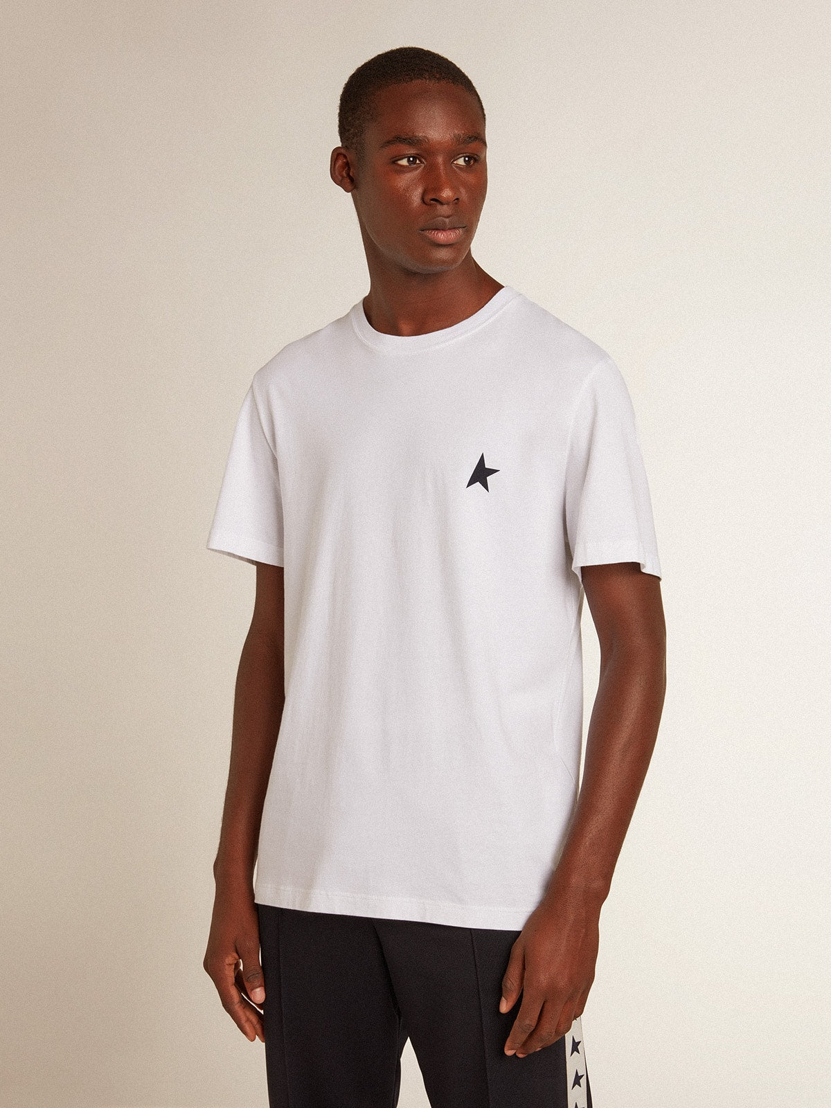 Men's white T-shirt with dark blue star on the front| Golden Goose