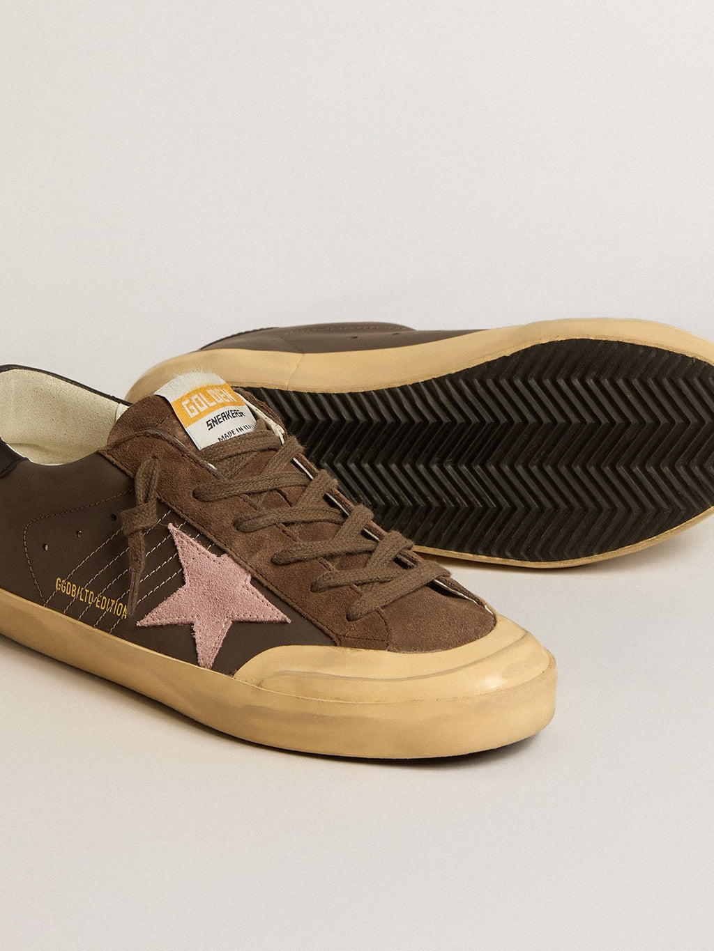 Women's Super-Star Penstar LTD in brown leather with pink suede star| Golden Goose