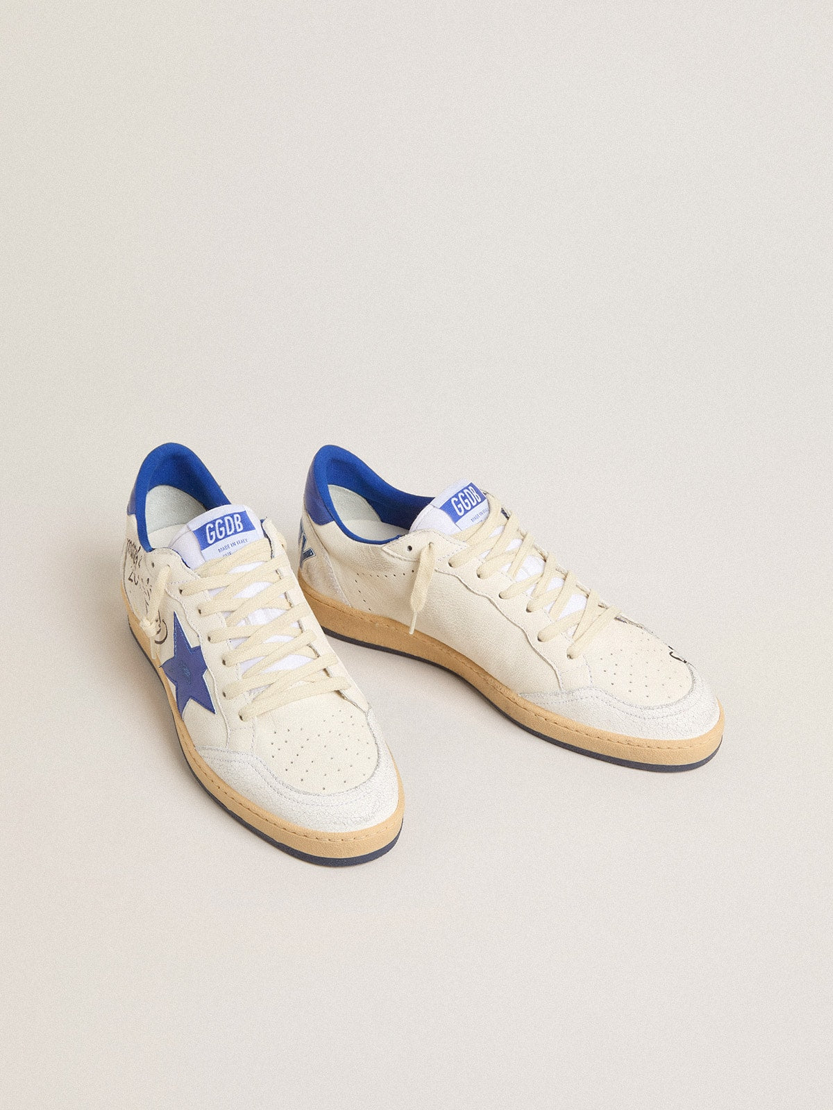 Men's Ball Star Wishes in white nappa leather with a bright blue star and heel tab| Golden Goose