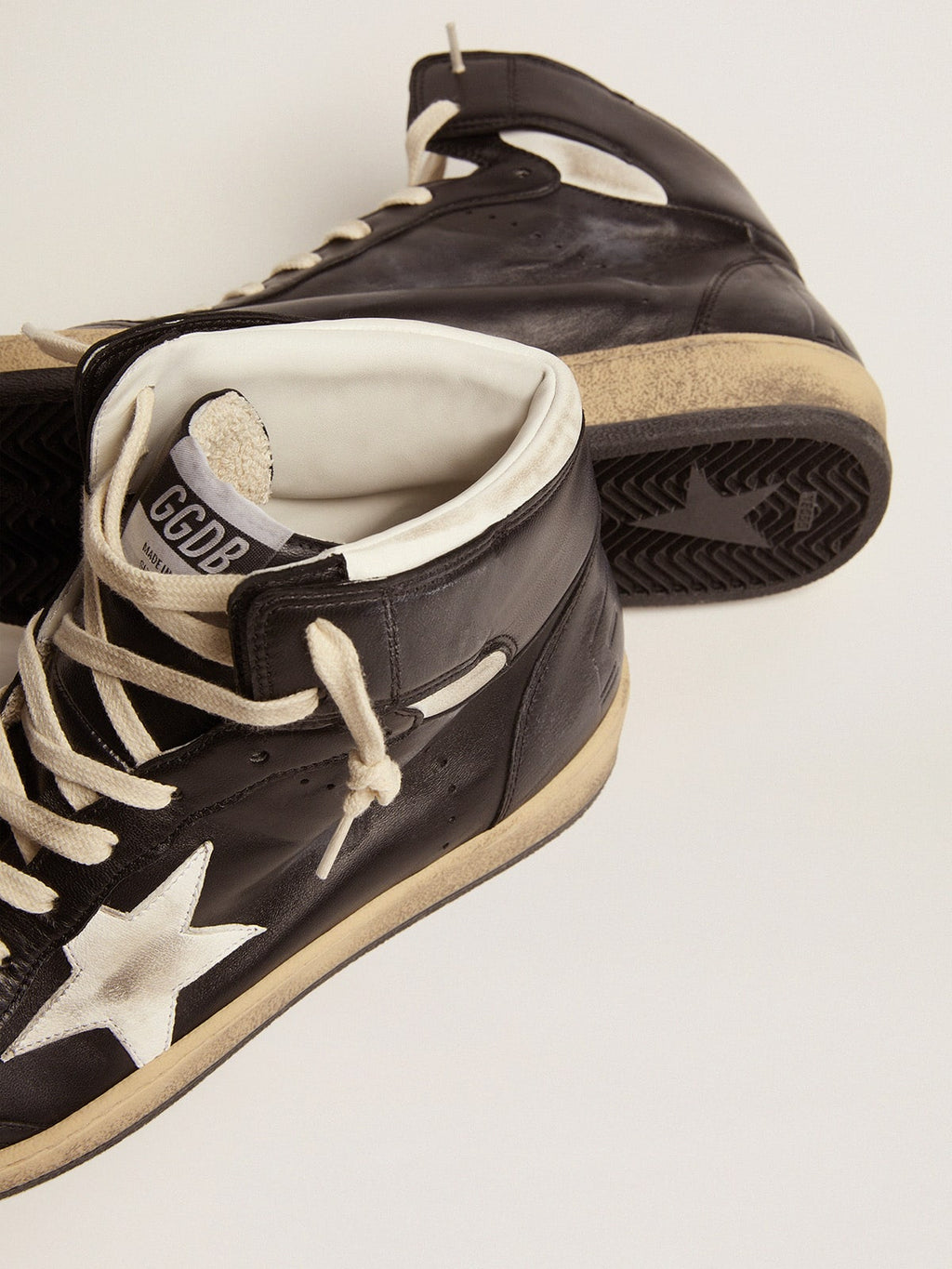 Men's Sky-Star in black nappa with white star| Golden Goose