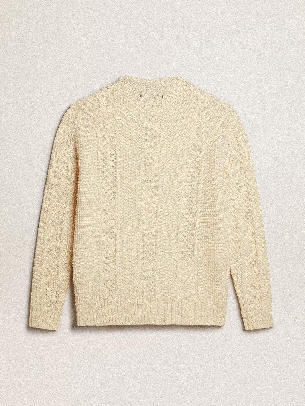 Round-neck sweater in wool with embroidery on the heart| Golden Goose
