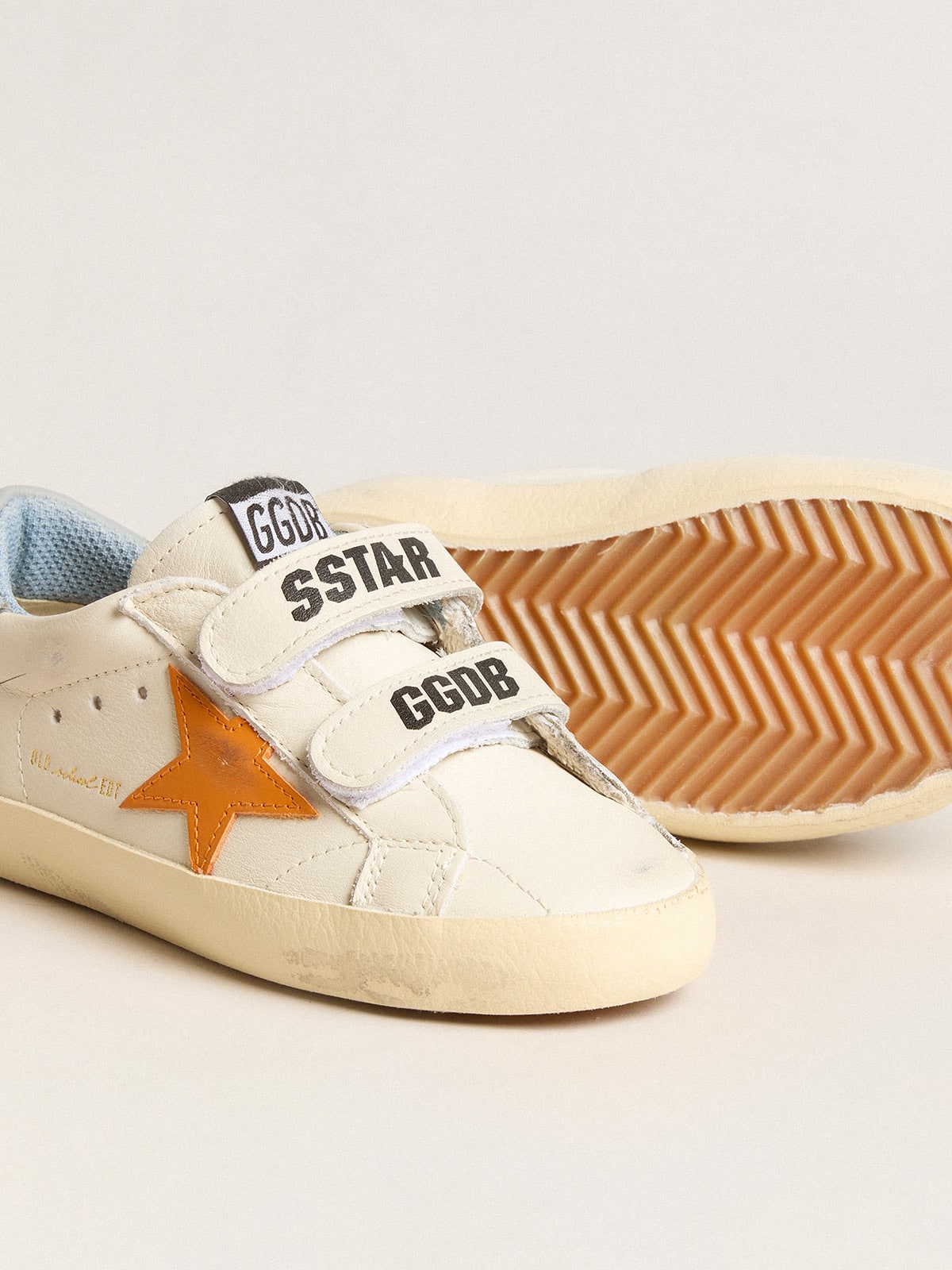 Young Old School in leather with orange star and baby blue heel tab| Golden Goose