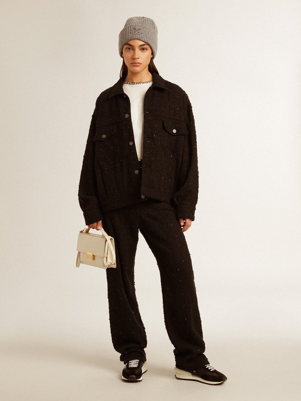 Venezia Bag in butter-colored boarded leather with gold details| Golden Goose