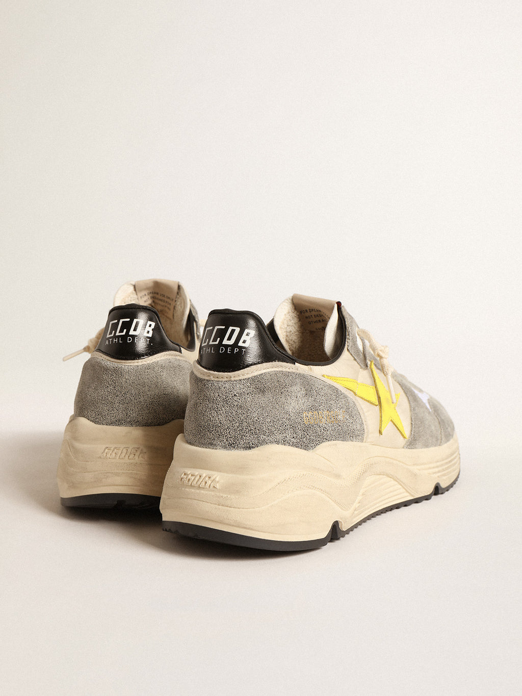 Running Sole in beige nylon and gray suede with yellow star| Golden Goose