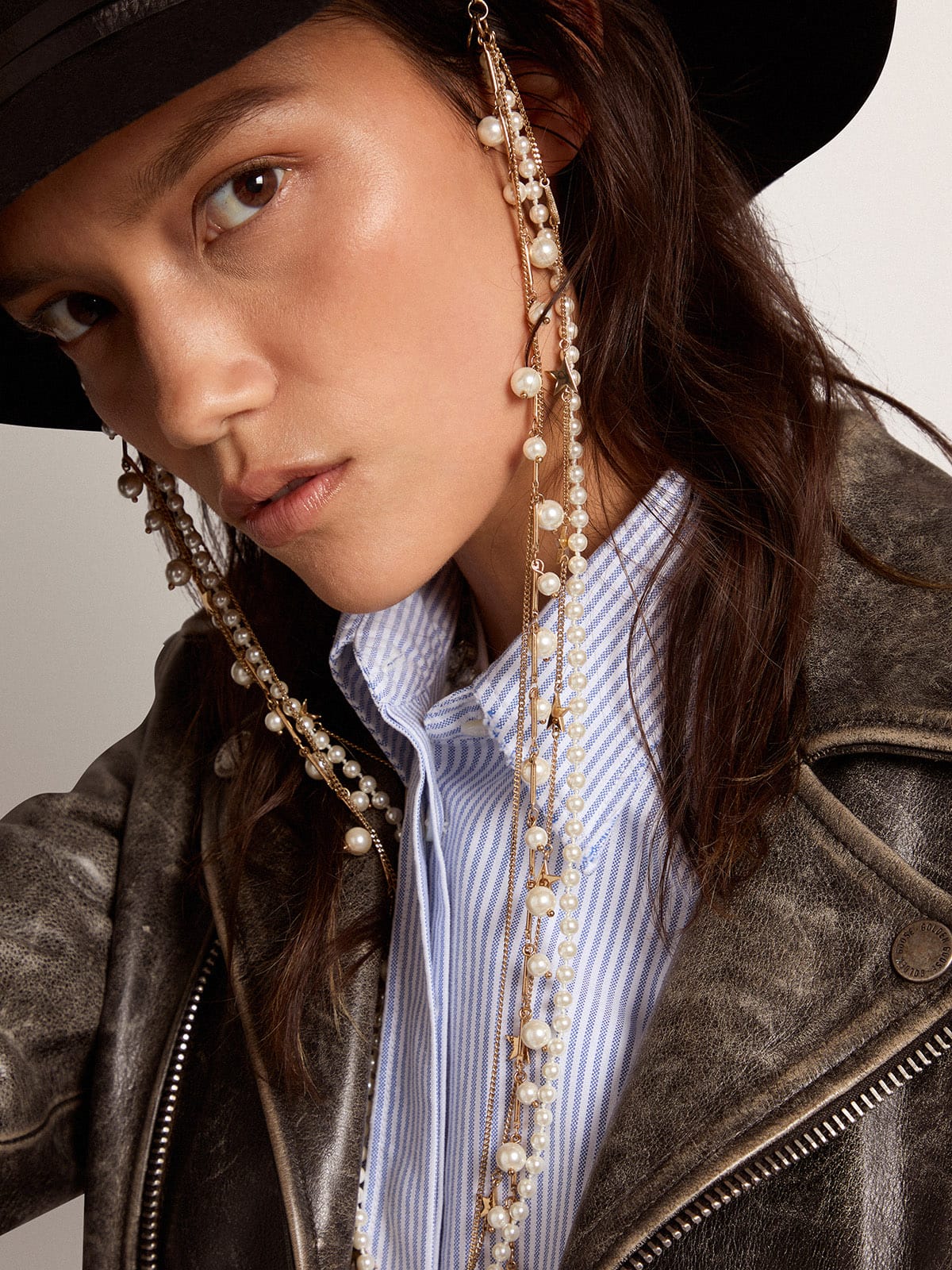 Women's necklace with three antique gold-colored heritage chains| Golden Goose