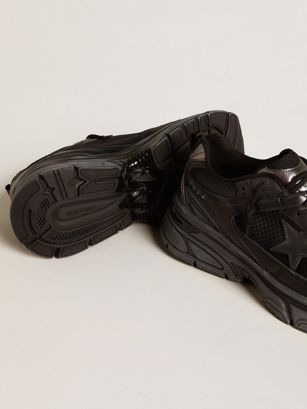 Women's Lightstar with black leather and mesh upper and black star| Golden Goose