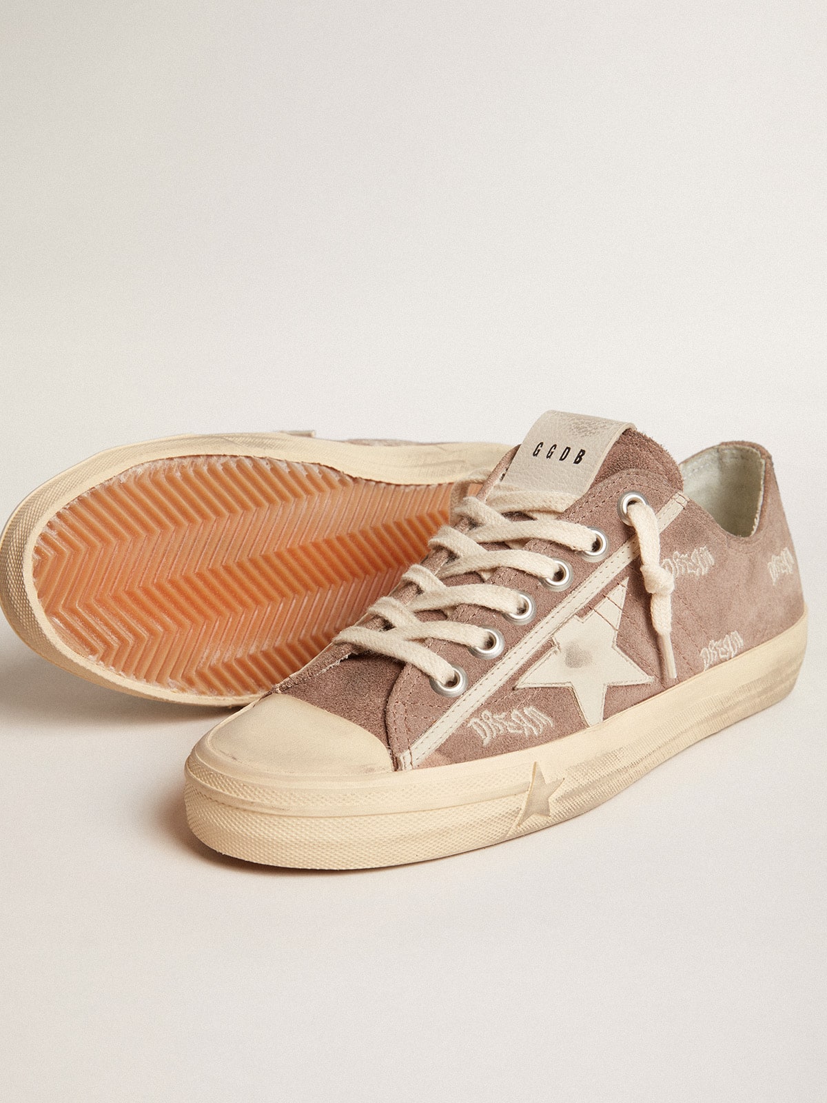 Women's V-Star in dove-gray suede with light gray leather star| Golden Goose