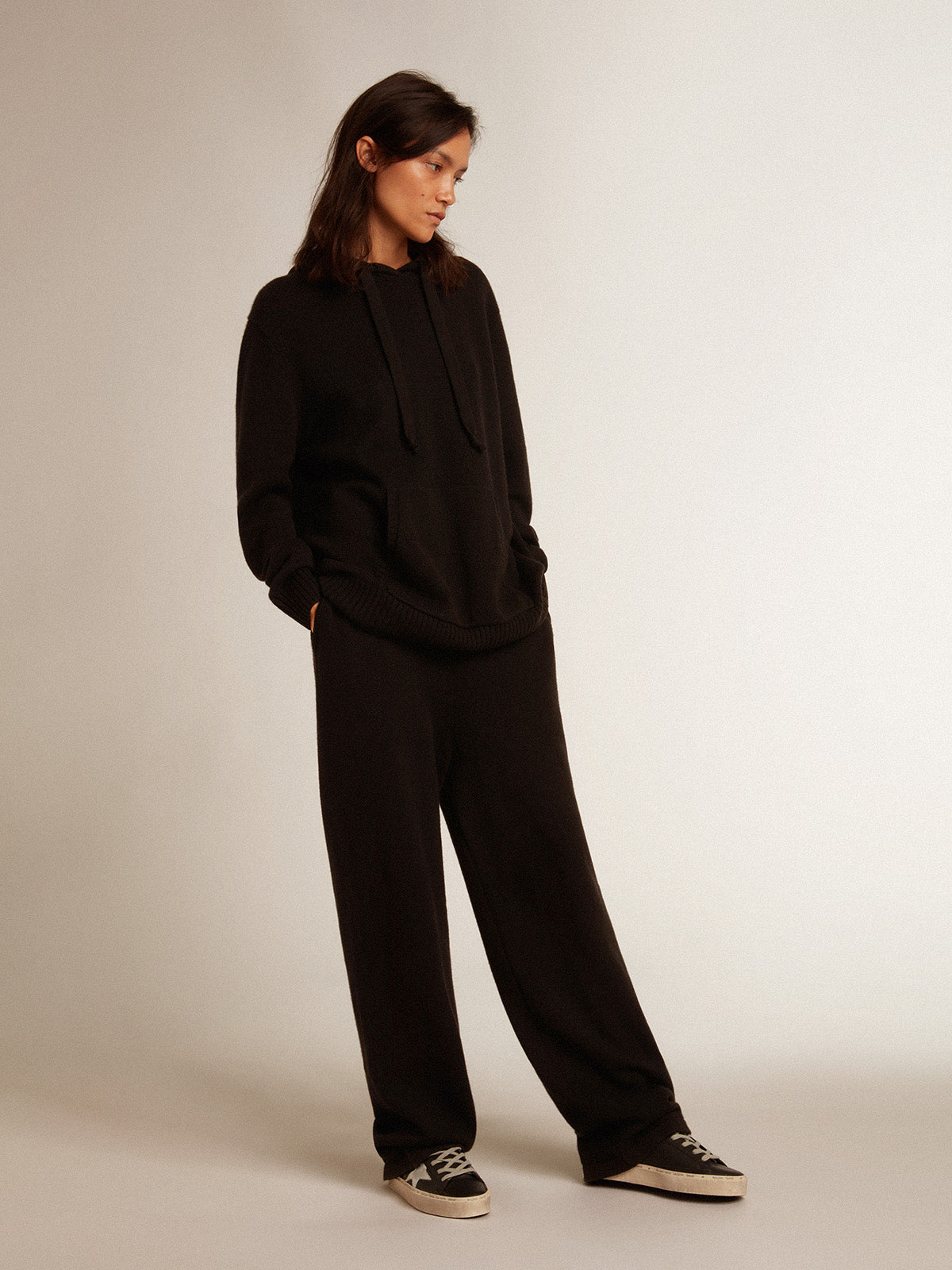 Women's black cashmere blend sweatshirt with hood| Golden Goose