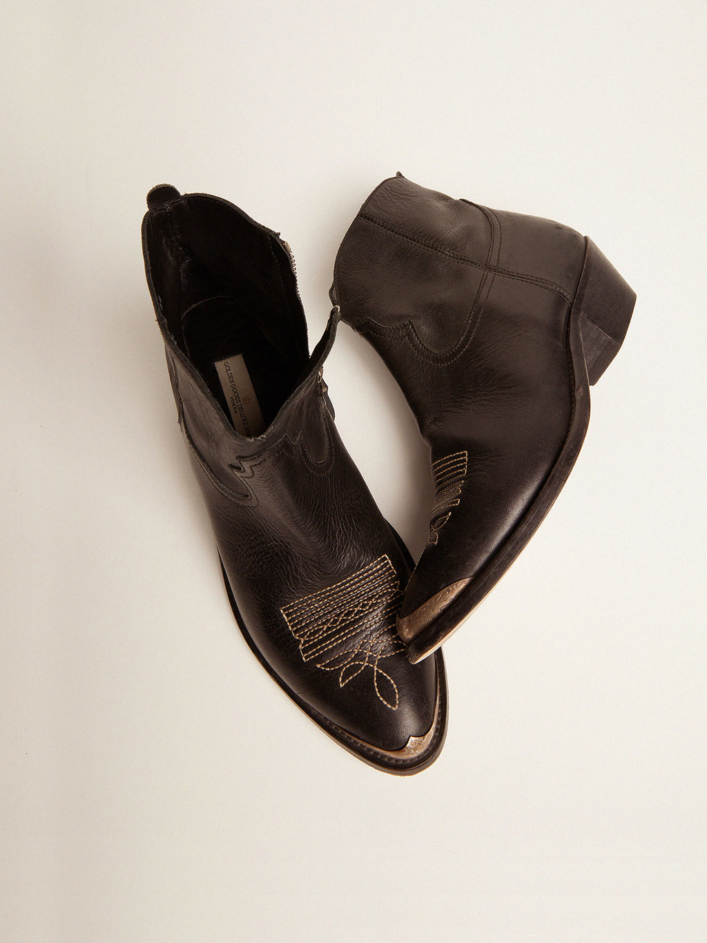 Women's leather ankle boots with western decoration| Golden Goose