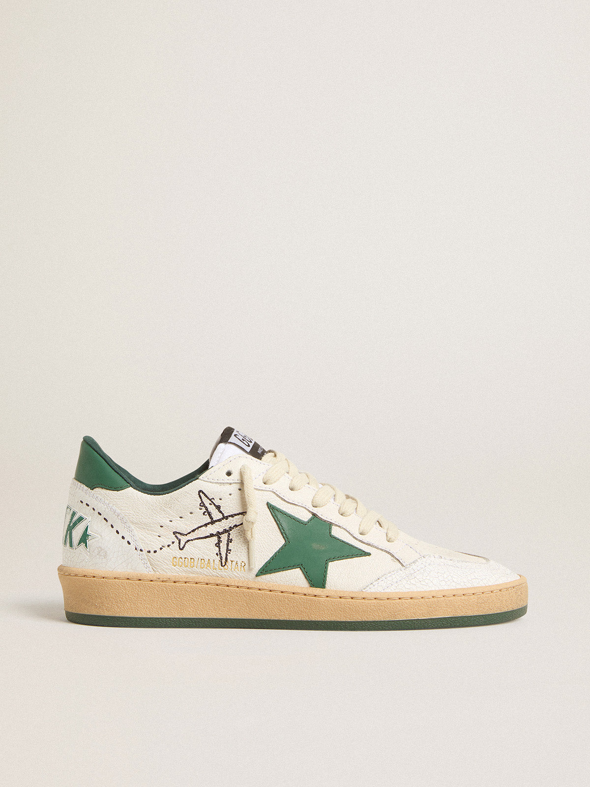 Ball Star Wishes in white nappa leather with green leather star and heel tab| Golden Goose