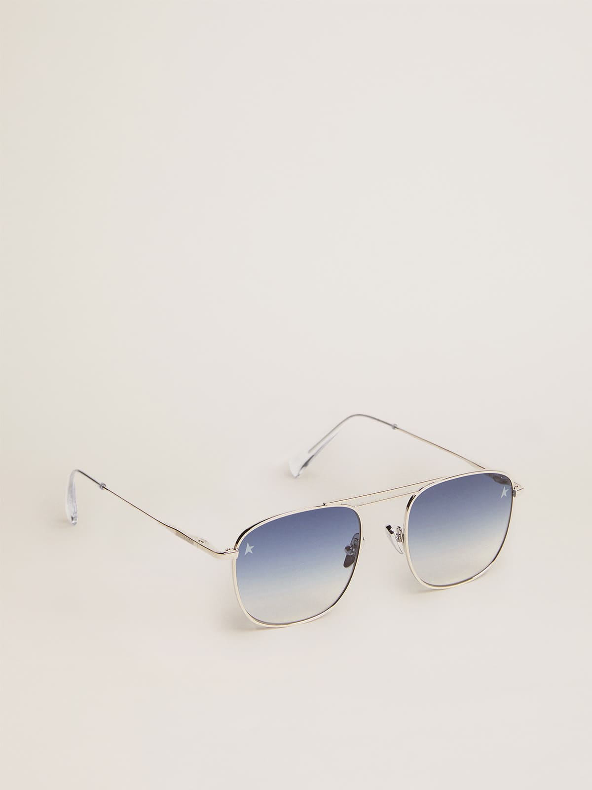 Sunframe Roger aviator model with silver frame| Golden Goose