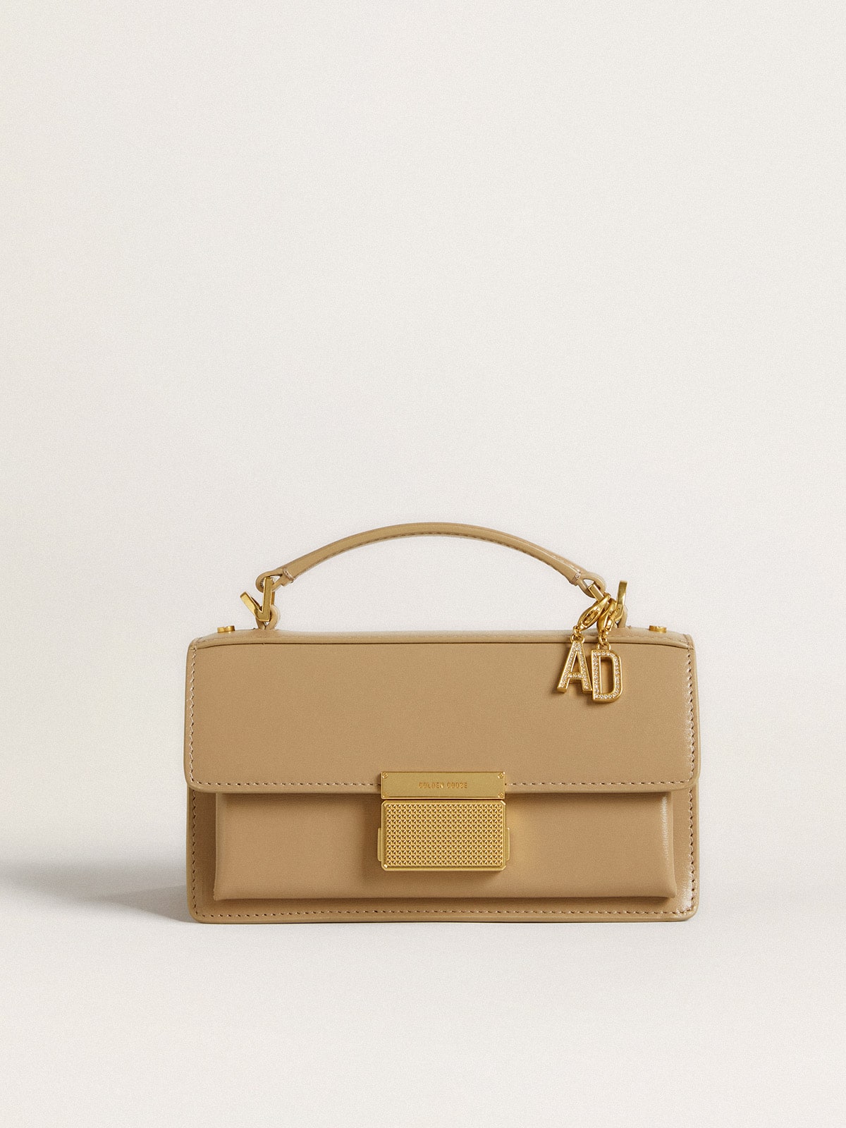 Letter D charm in gold-colored brass with crystals| Golden Goose